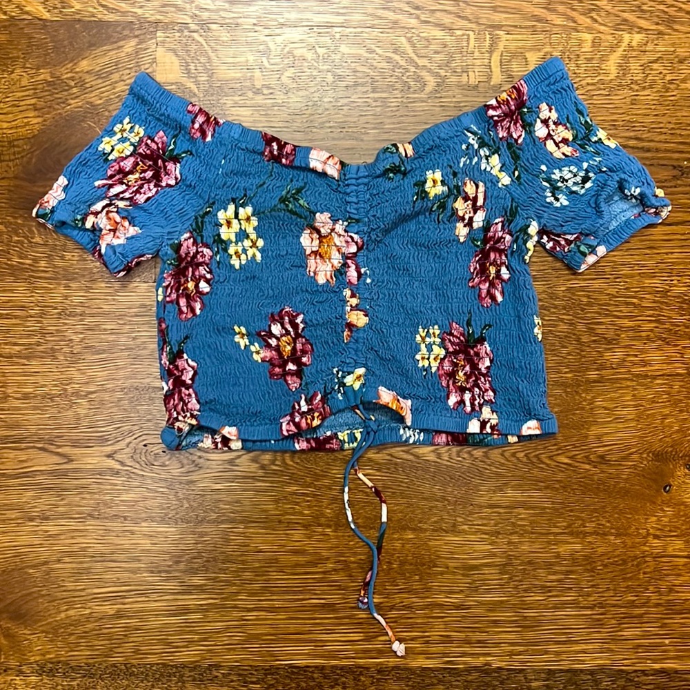 KENDALL & KYLIE: Floral Crop Top